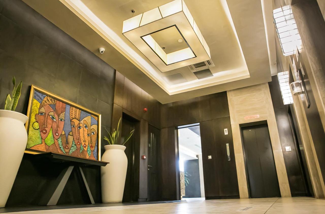Royal Residences By Design Union Aliayabiagba Exterior photo